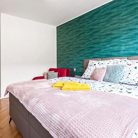 Popular Location / Street View / 4 Ppl / Netflix Apartment Praga Exterior foto